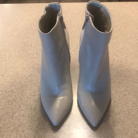 Sam Edelman Cream Ankle Booties w/ Tassel - Picture 2 of 8